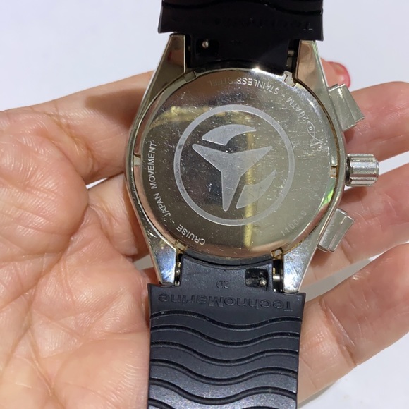 AUTHENTIC TECHNOMARINE SILICONE STRAP WATCH - Picture 4 of 5